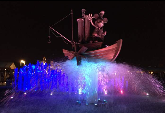 上海迪士尼喷泉图片